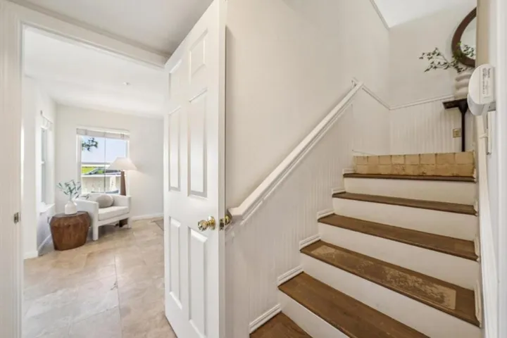 1051 Helm Lane, Foster City, California 94404