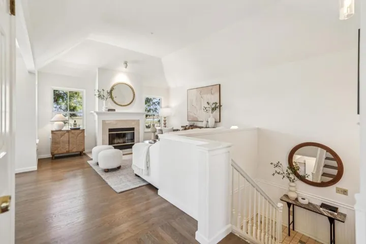 1051 Helm Lane, Foster City, California 94404