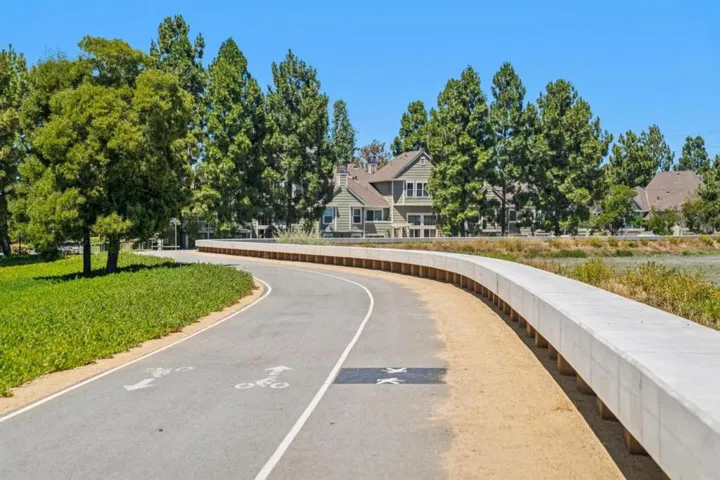1051 Helm Lane, Foster City, California 94404