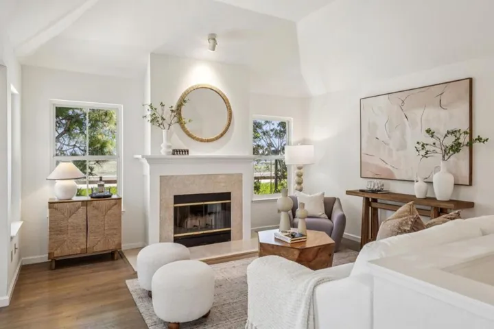 1051 Helm Lane, Foster City, California 94404
