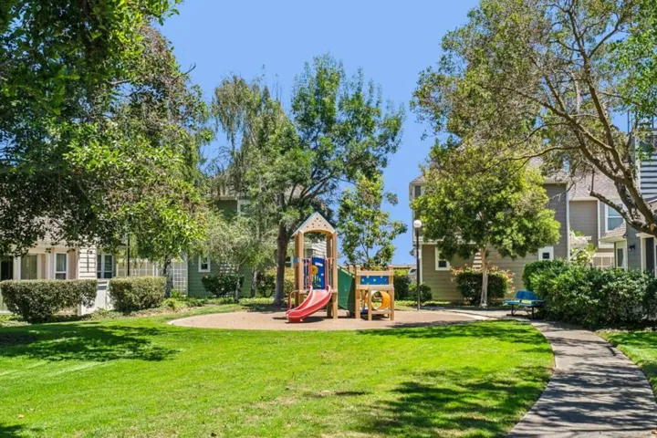 1051 Helm Lane, Foster City, California 94404