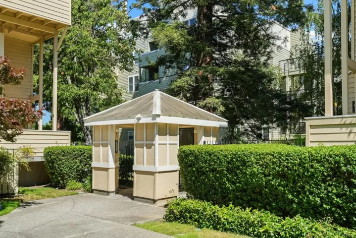 211 S Fremont Street 204, San Mateo, California 94401