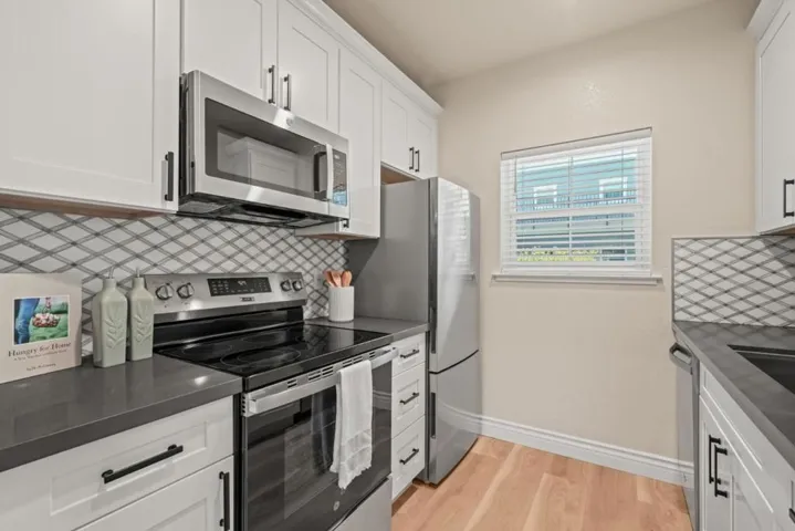 211 S Fremont Street 204, San Mateo, California 94401