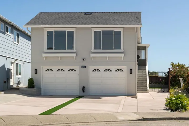 203 Golden Bay Drive, Pacifica, California 94044
