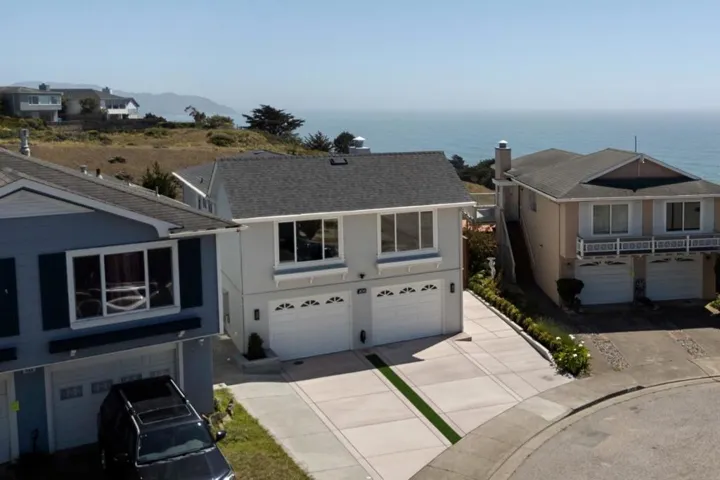 203 Golden Bay Drive, Pacifica, California 94044