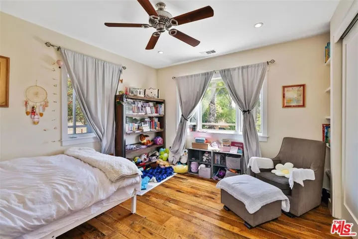 Bed 3