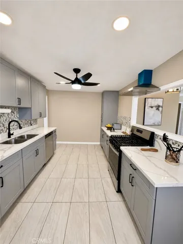 4141 W Broadway, Hawthorne, California 90250