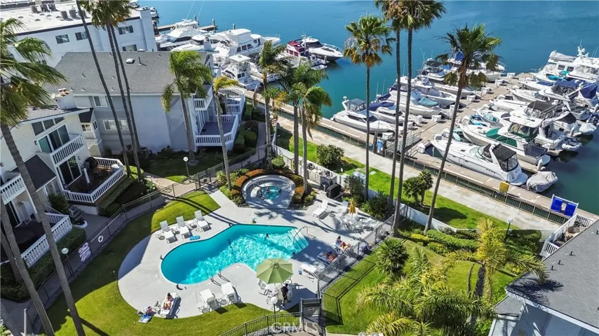 2872 Coast Circle 104, Huntington Beach, California 92649
