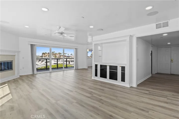 2872 Coast Circle 104, Huntington Beach, California 92649