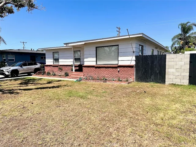 9613 Brock, Downey, California 90240