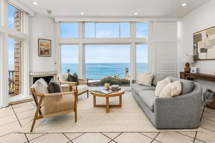 325 S Sierra Ave 41, Solana Beach, California 92075