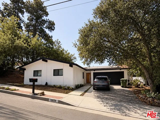 12625 Garber Street, Pacoima, California 91331