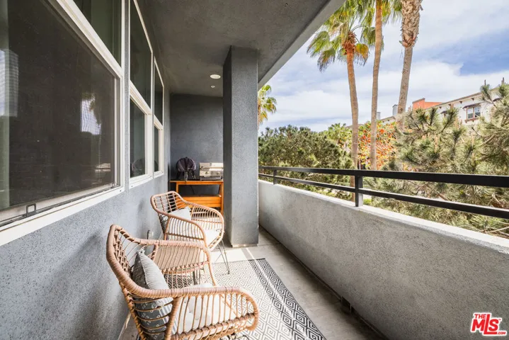 7100 Playa Vista Drive 202, Playa Vista, California 90094
