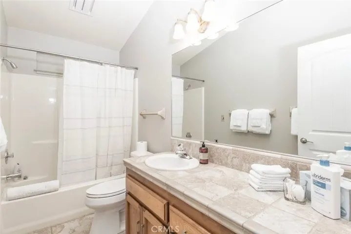50616 Woodside Lane, Oakhurst, California 93644