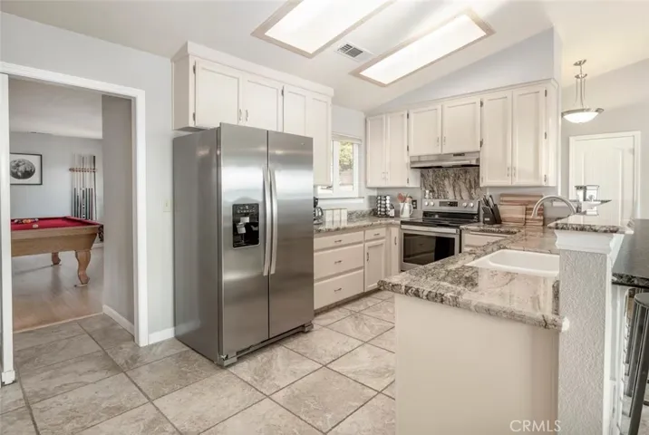 50616 Woodside Lane, Oakhurst, California 93644