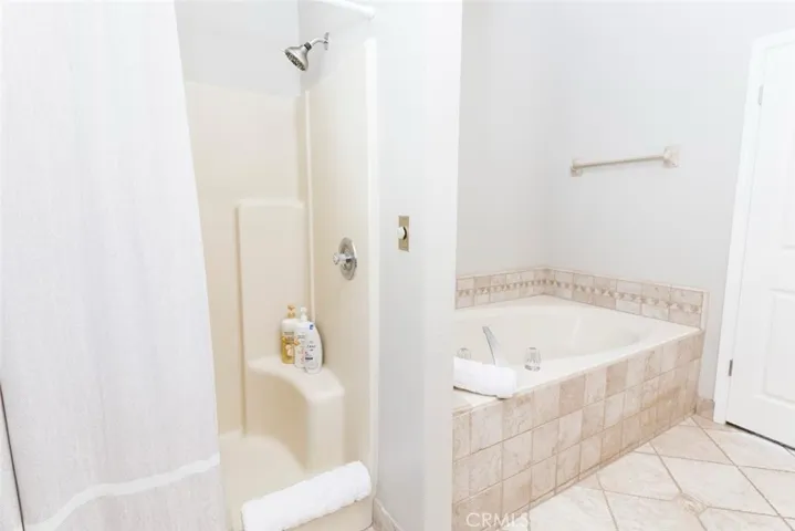 50616 Woodside Lane, Oakhurst, California 93644