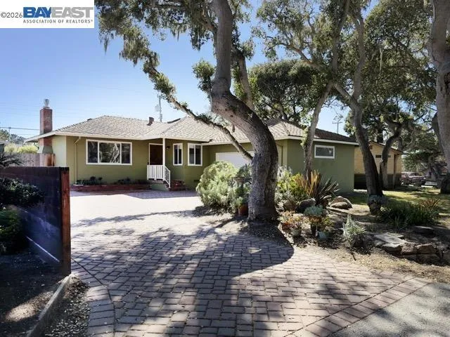 743 Marino Pines Rd, Pacific Grove, California 93950