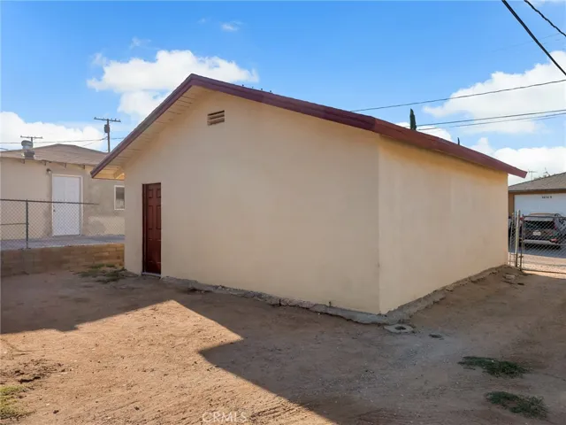 16754 Merrill Street, Victorville, California 92395