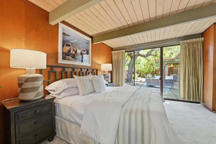 370 Shasta Drive, Palo Alto, California 94306