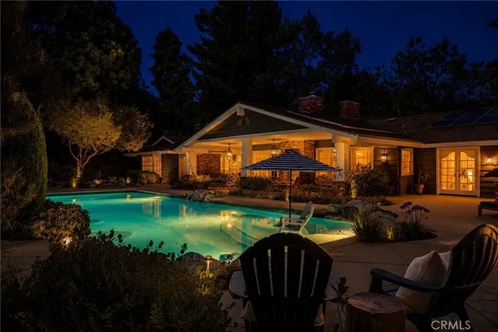 2162 Racquet Hill, North Tustin, California 92705