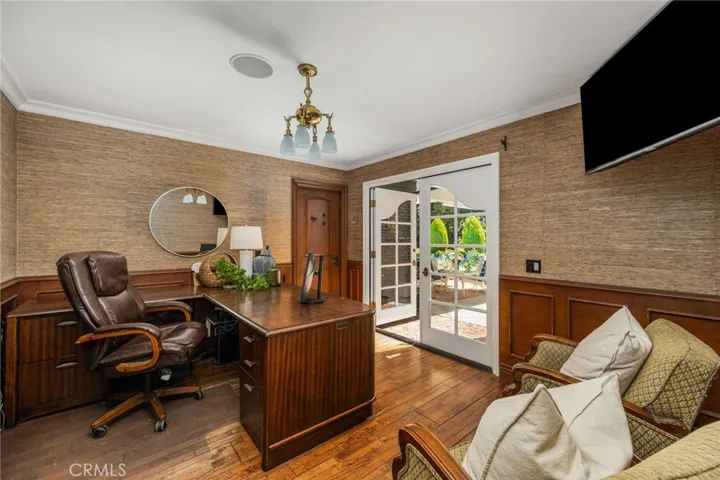 Office 1 (option for converted bedroom)
