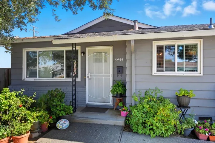 Russo Drive, San Jose, California 95118