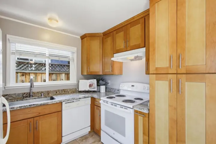 Russo Drive, San Jose, California 95118