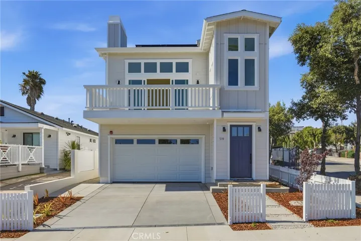 519 Emerald, Redondo Beach, California 90277