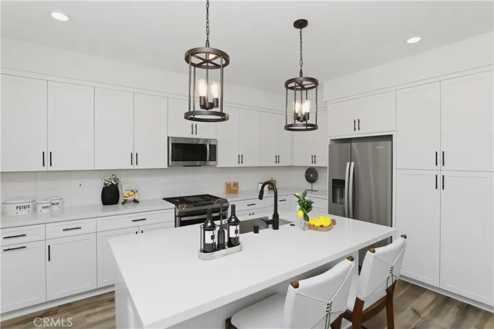 4089 Spring Haven Lane, Corona, California 92883