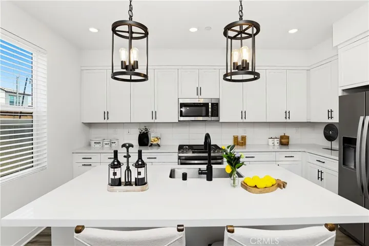 4089 Spring Haven Lane, Corona, California 92883
