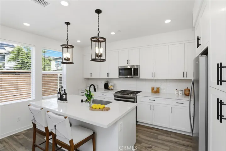 4089 Spring Haven Lane, Corona, California 92883