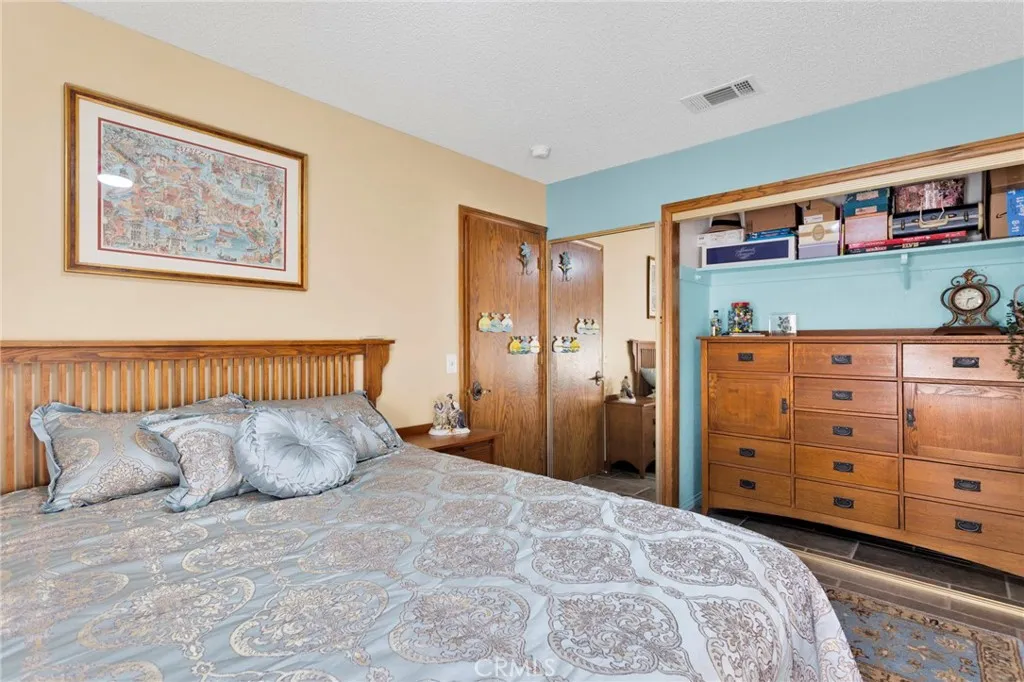 Guest Bedroom 1