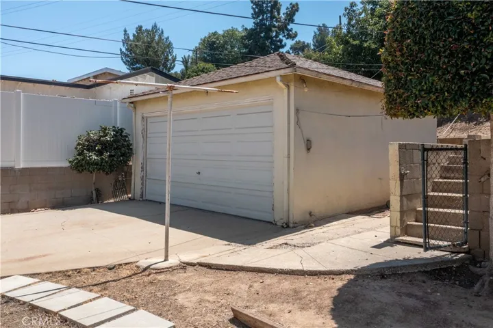 Garage