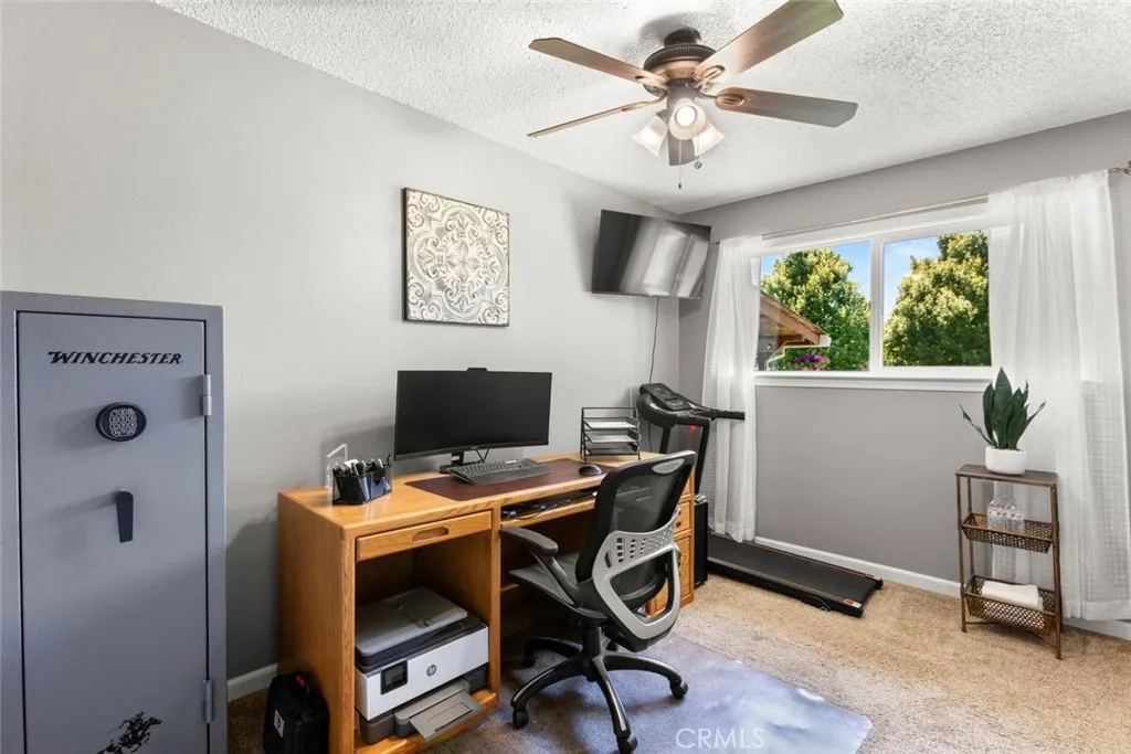 Guest bedroom 2
