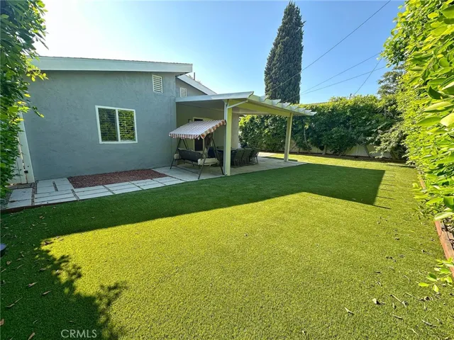 5857 Balcom Avenue, Encino, California 91316