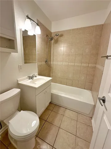 5857 Balcom Avenue, Encino, California 91316