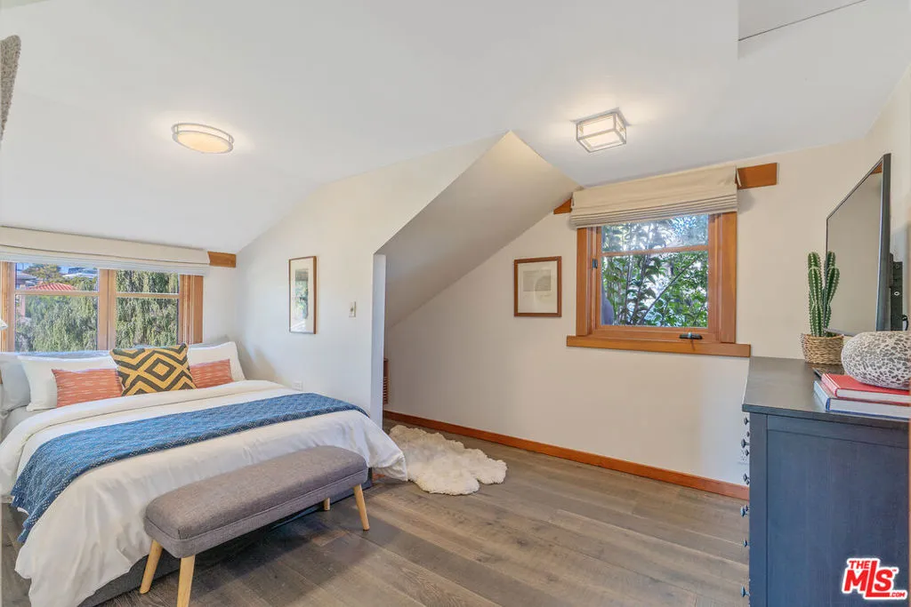 Bedroom #1