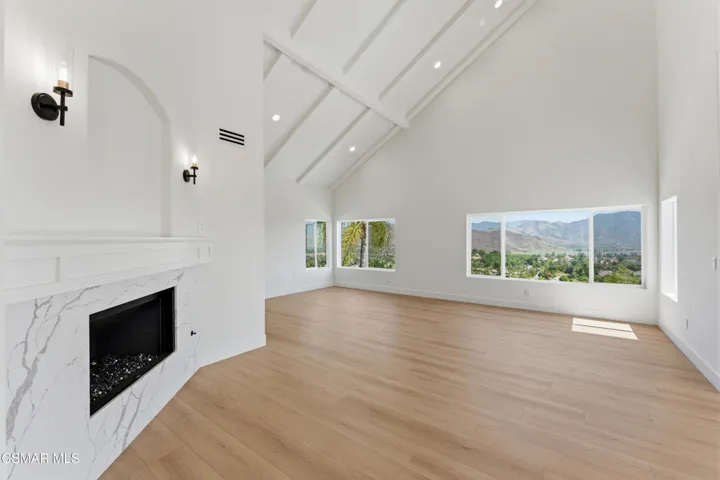 6022 Cielo Vista MLS-9