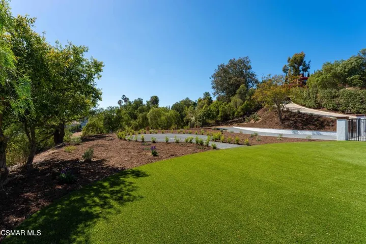6022 Cielo Vista MLS-60