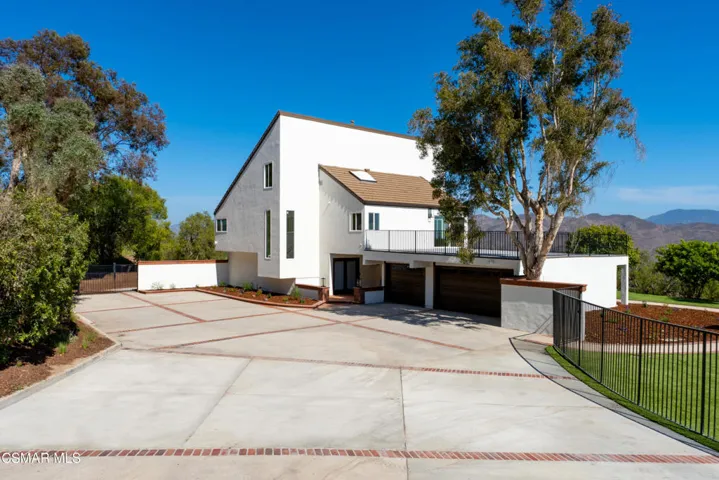 6022 Cielo Vista MLS-4