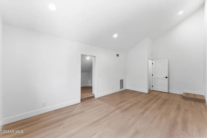 6022 Cielo Vista MLS-35