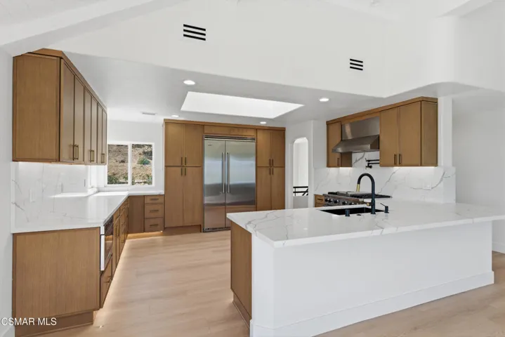 6022 Cielo Vista MLS-19