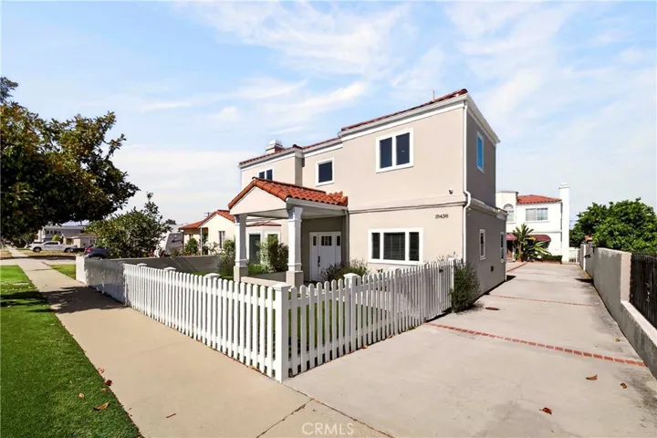 18438 Amie Avenue, Torrance, California 90504