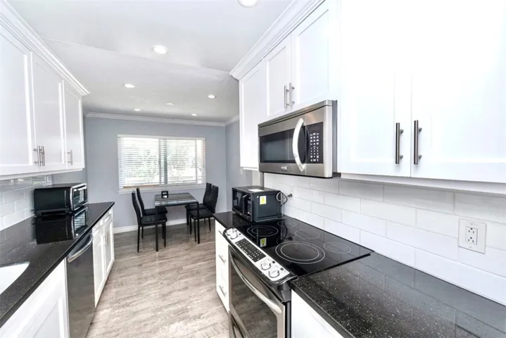 12200 Montecito Road L208, Seal Beach, California 90740