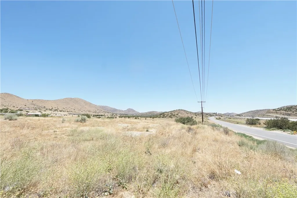 0 Sierra Hwy