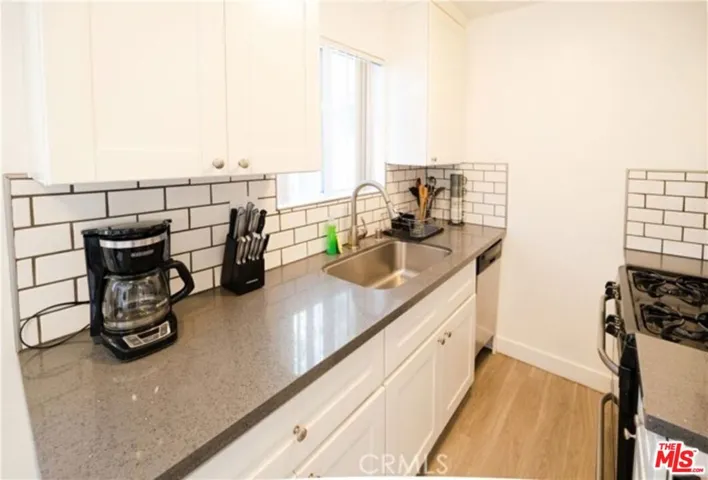 508 N Ardmore Avenue, Los Angeles, California 90004