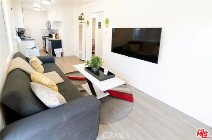 508 N Ardmore Avenue, Los Angeles, California 90004