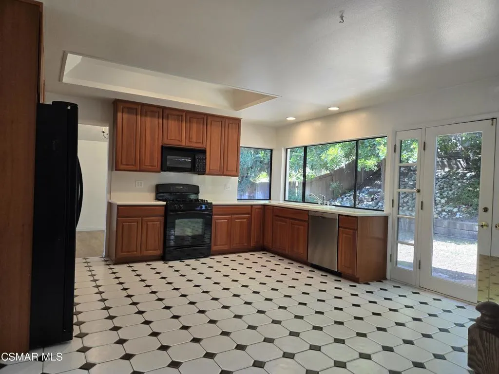 3166 Black Hills Court, Thousand Oaks, California 91362 — photo 4
