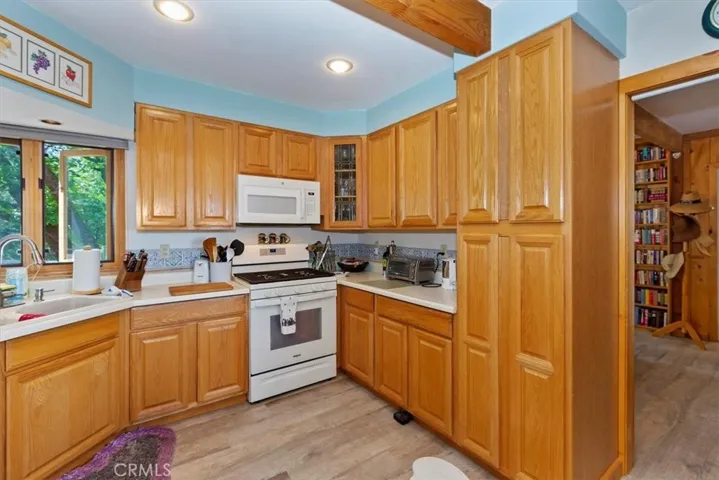 33032 Piedras Grandes, Green Valley Lake, California 92341