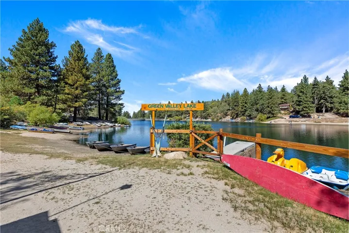 33032 Piedras Grandes, Green Valley Lake, California 92341
